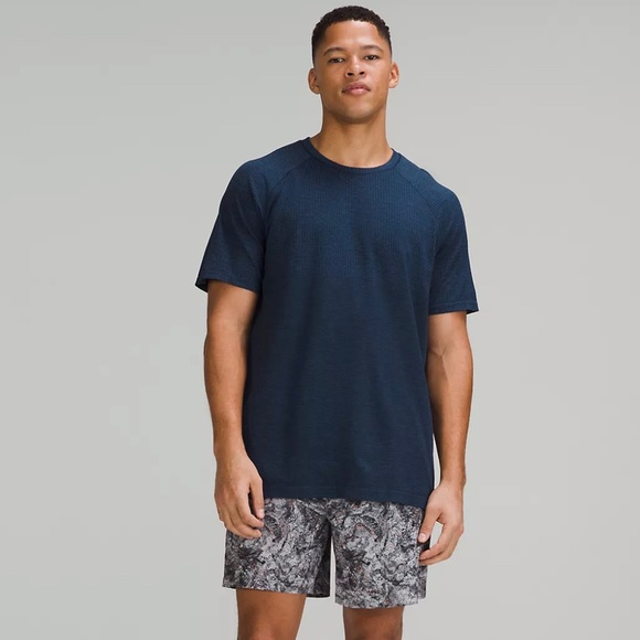 Metal Vent Tech Short-Sleeve Shirt
Updated - Picture 3 of 3